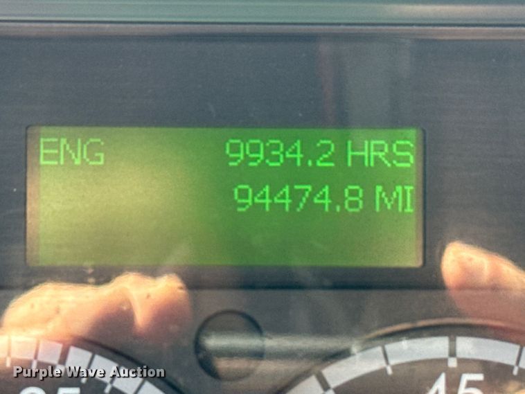 image for item EG2154 2014 Freightliner 108SD utility / service truck