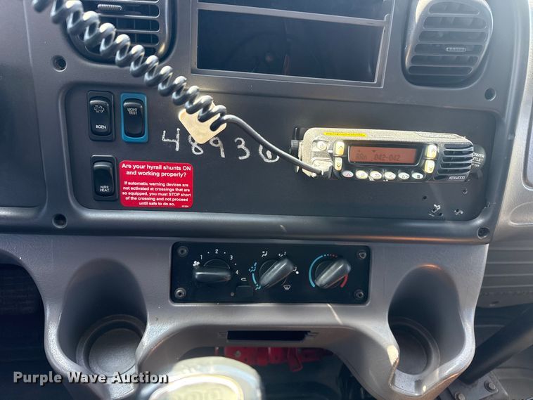 image for item EG2154 2014 Freightliner 108SD utility / service truck