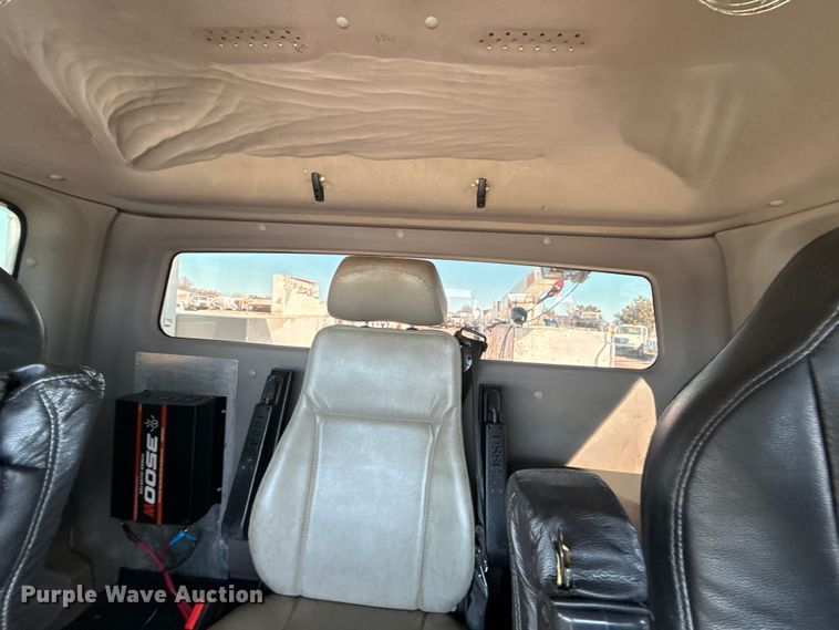 image for item EG2154 2014 Freightliner 108SD utility / service truck