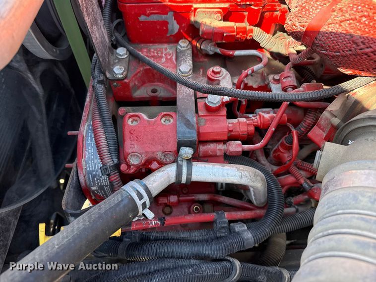 image for item EG2154 2014 Freightliner 108SD utility / service truck