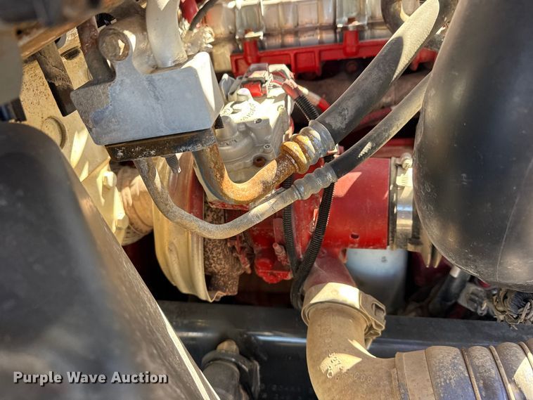 image for item EG2154 2014 Freightliner 108SD utility / service truck