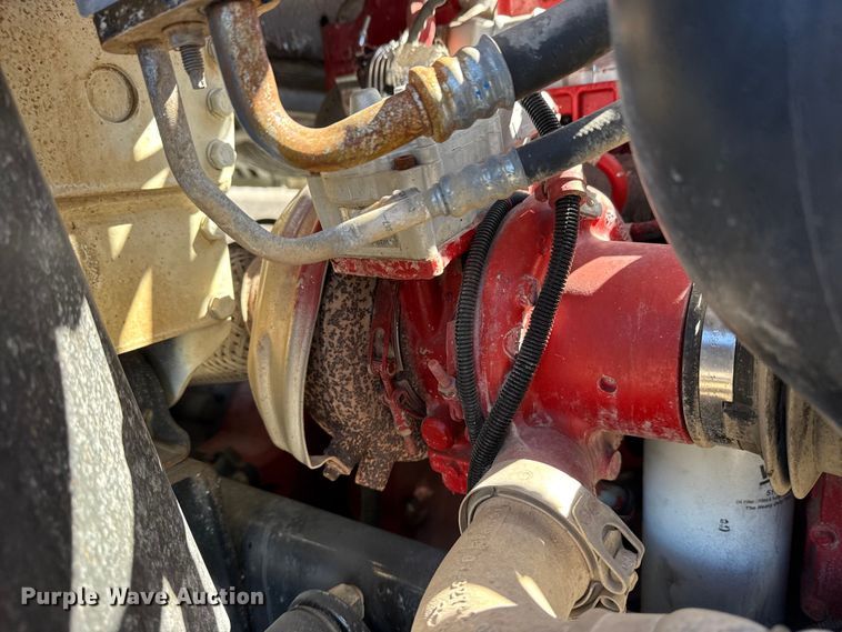 image for item EG2154 2014 Freightliner 108SD utility / service truck