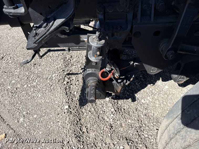 image for item EG2154 2014 Freightliner 108SD utility / service truck