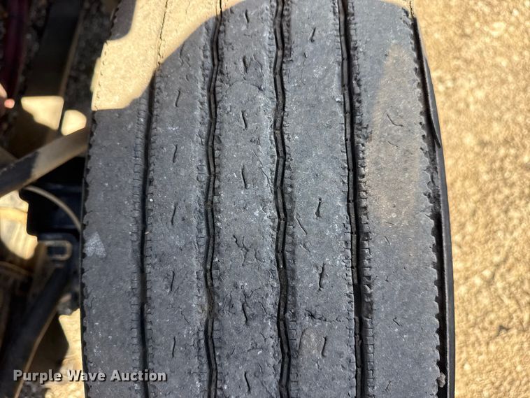 image for item EG2154 2014 Freightliner 108SD utility / service truck