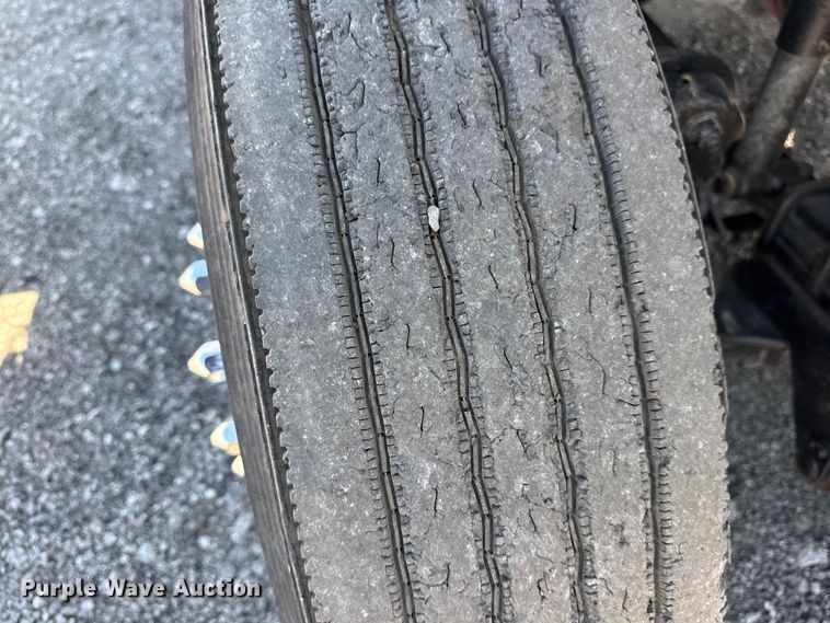 image for item EG2154 2014 Freightliner 108SD utility / service truck