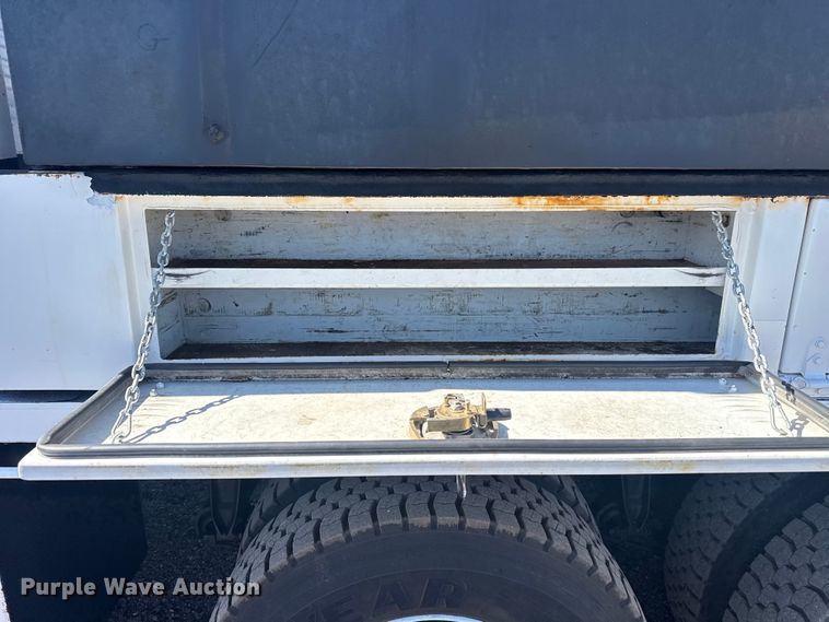 image for item EG2155 2012 Freightliner Business Class M2 utility / service truck