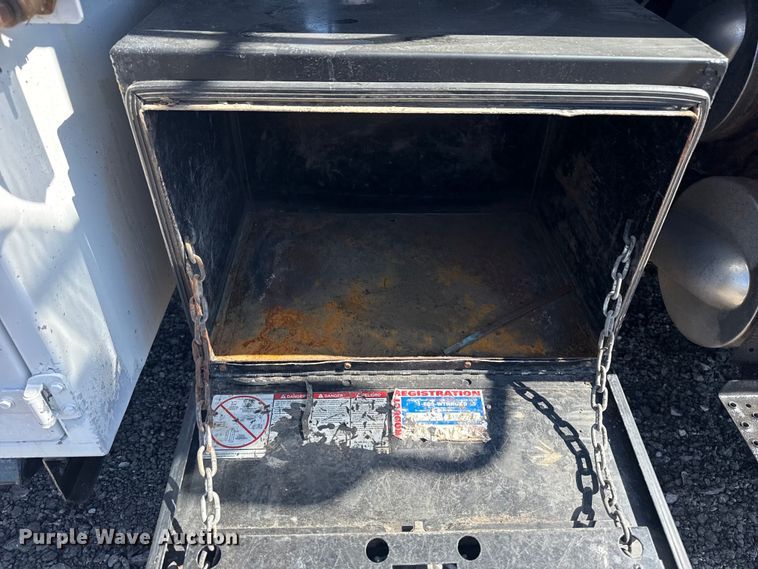 image for item EG2155 2012 Freightliner Business Class M2 utility / service truck