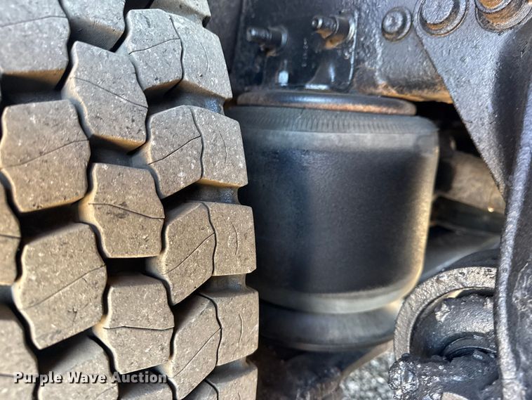 image for item EG2155 2012 Freightliner Business Class M2 utility / service truck