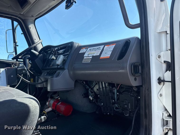 image for item EG2155 2012 Freightliner Business Class M2 utility / service truck