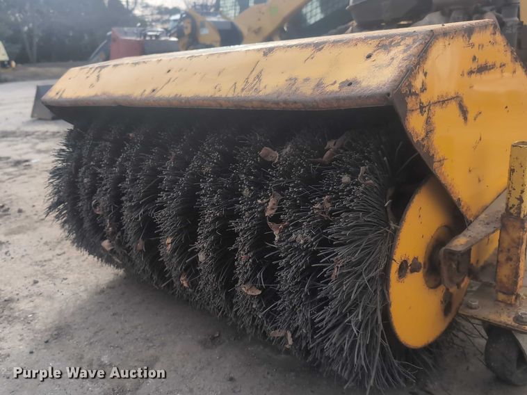 image for item EG2694 MB broom