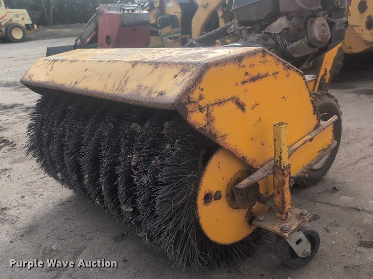 image for item EG2694 MB broom