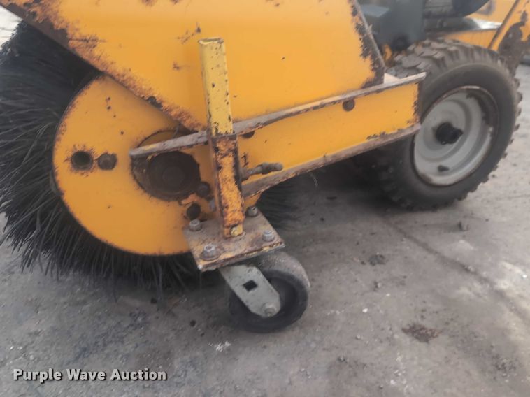 image for item EG2694 MB broom