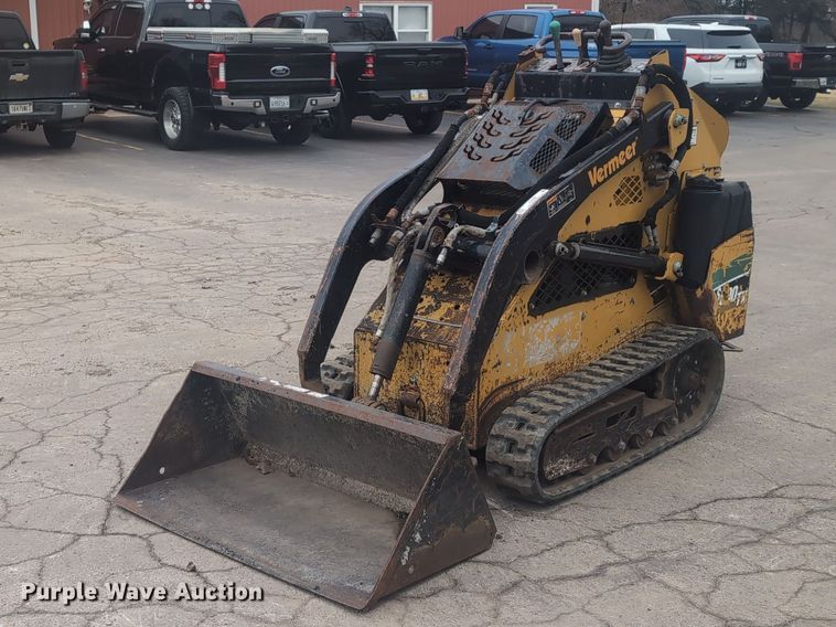 image for item EG2696 2008 Vermeer S600TX compact utility loader
