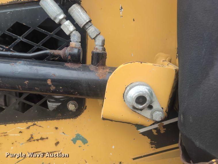 image for item EG2696 2008 Vermeer S600TX compact utility loader