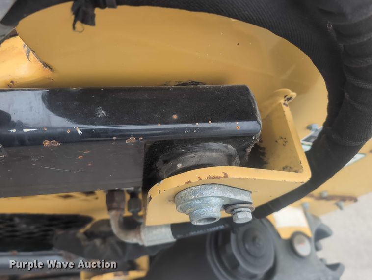 image for item EG2696 2008 Vermeer S600TX compact utility loader