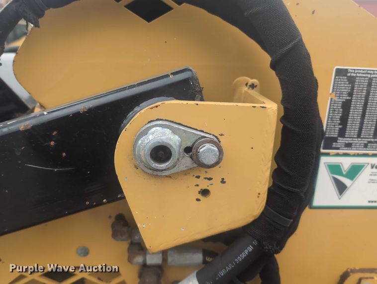 image for item EG2696 2008 Vermeer S600TX compact utility loader