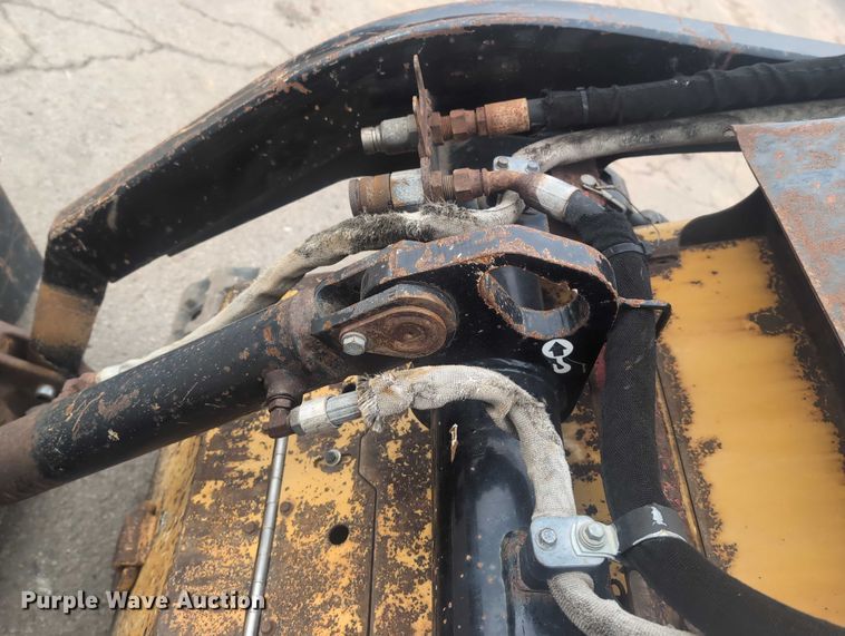 image for item EG2696 2008 Vermeer S600TX compact utility loader