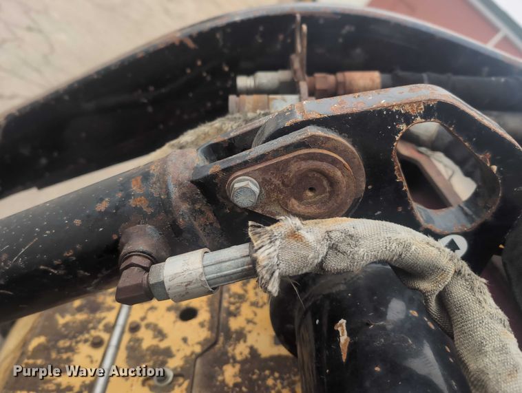 image for item EG2696 2008 Vermeer S600TX compact utility loader