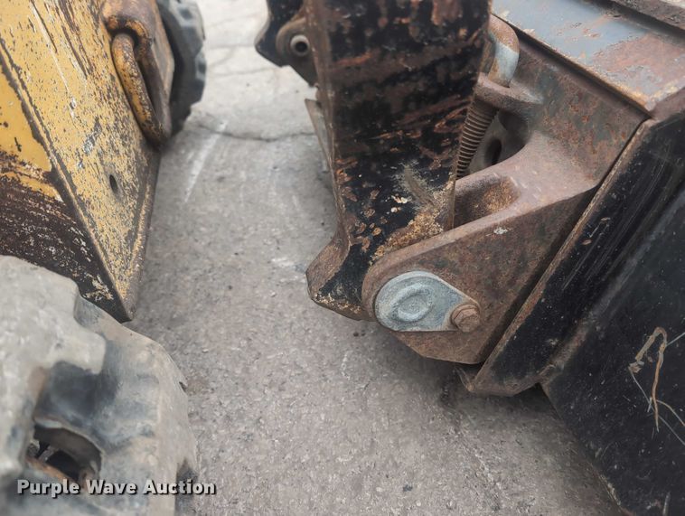 image for item EG2696 2008 Vermeer S600TX compact utility loader