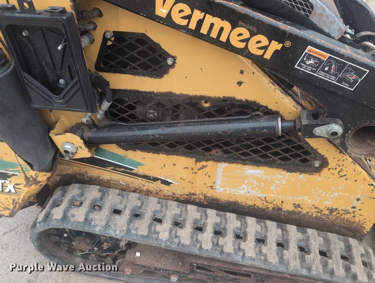 image for item EG2696 2008 Vermeer S600TX compact utility loader