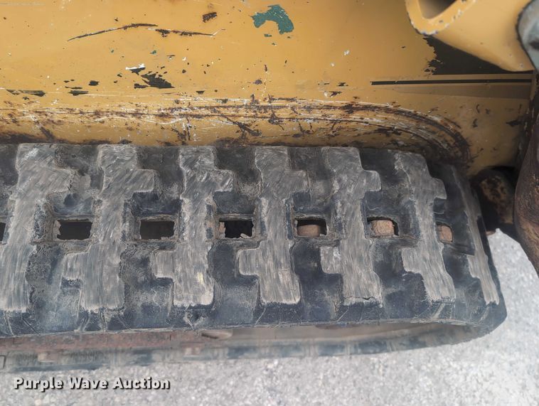 image for item EG2696 2008 Vermeer S600TX compact utility loader