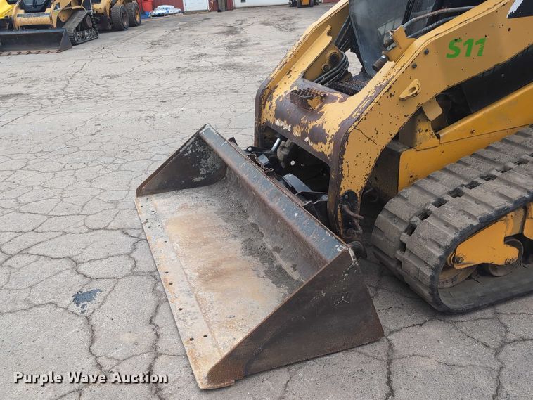 image for item EG2699 2012 Caterpillar 289C2 tracked skid steer loader