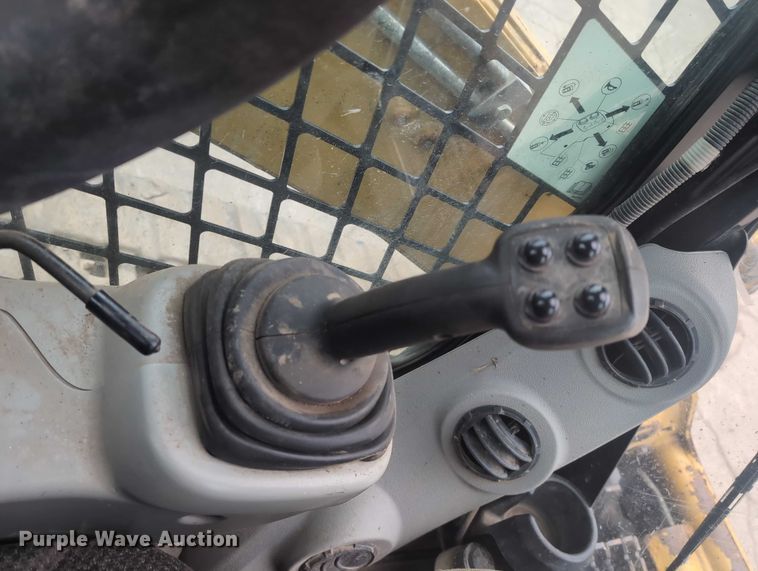 image for item EG2699 2012 Caterpillar 289C2 tracked skid steer loader