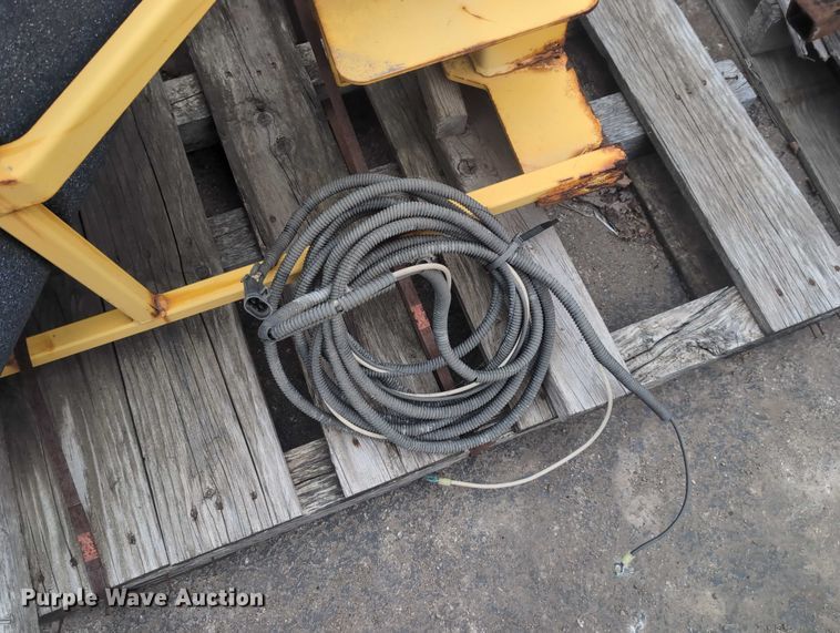 image for item EG2700 (2) spreaders