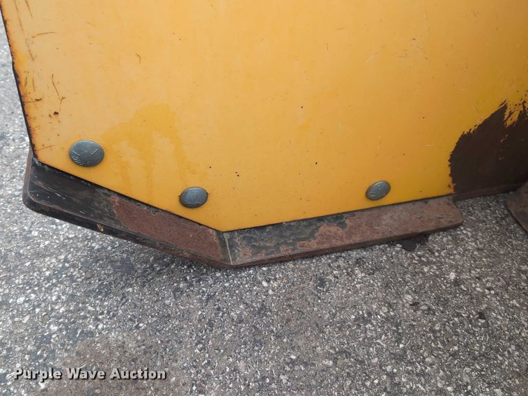 image for item EG2701 Artic 6CMPT skid steer snow pusher