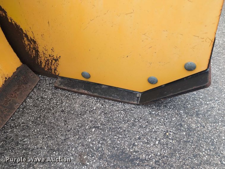 image for item EG2701 Artic 6CMPT skid steer snow pusher