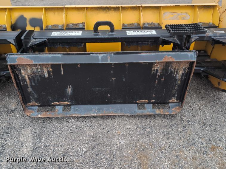 image for item EG2701 Artic 6CMPT skid steer snow pusher