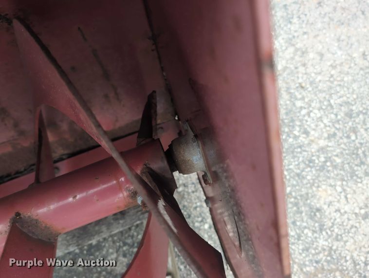 image for item EG2710 2006 Toro 22456 compact utility loader snow blower