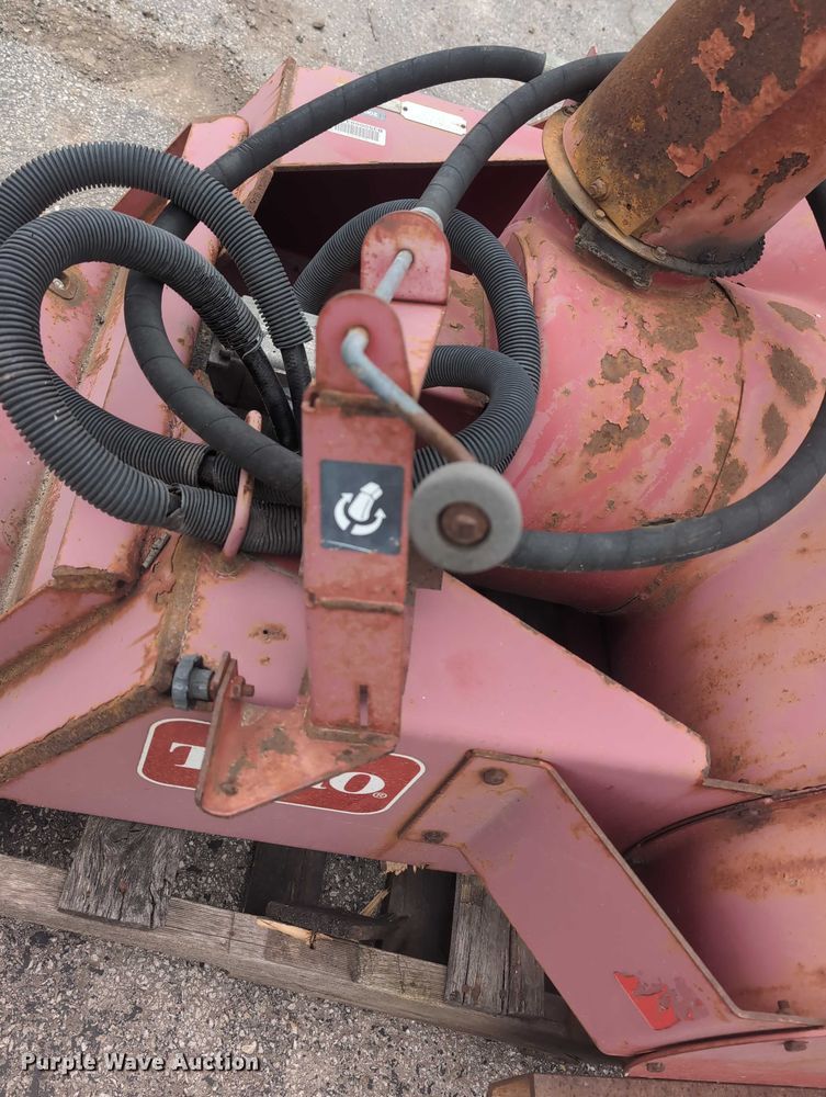 image for item EG2710 2006 Toro 22456 compact utility loader snow blower