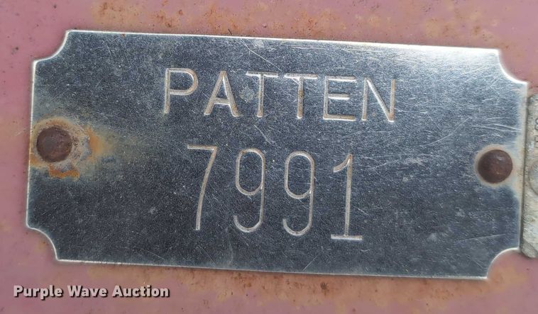 image for item EG2710 2006 Toro 22456 compact utility loader snow blower