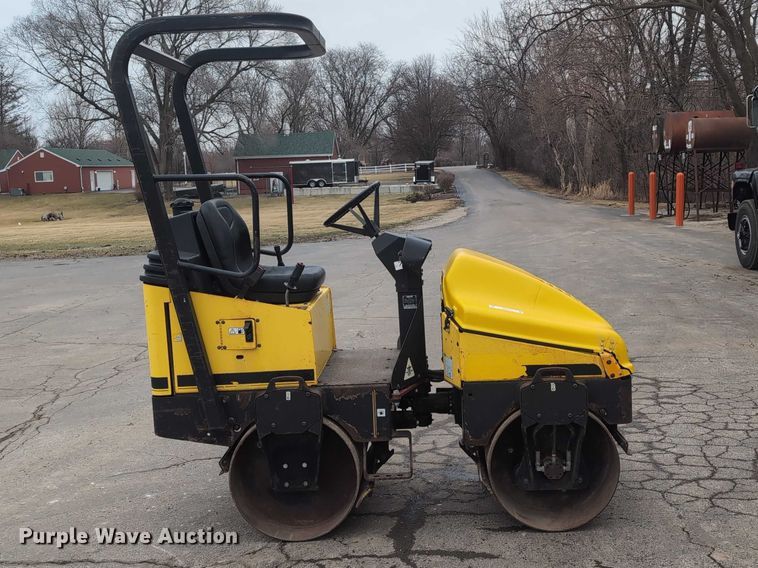 image for item EG2711 1999 Wacker RD11A double drum roller