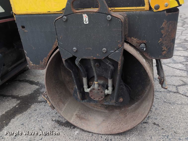image for item EG2711 1999 Wacker RD11A double drum roller