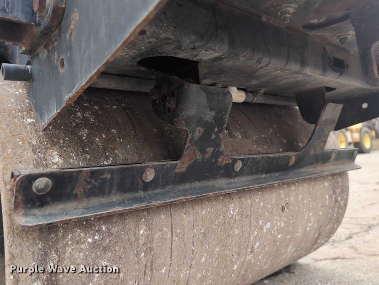 image for item EG2711 1999 Wacker RD11A double drum roller