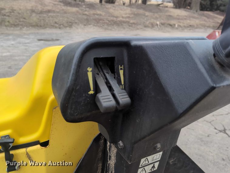 image for item EG2711 1999 Wacker RD11A double drum roller