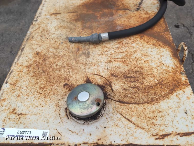 image for item EG2713 Fuel tank