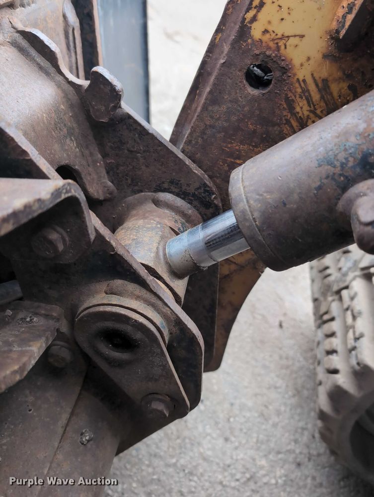 image for item EG2722 2007 Caterpillar 257B tracked skid steer loader