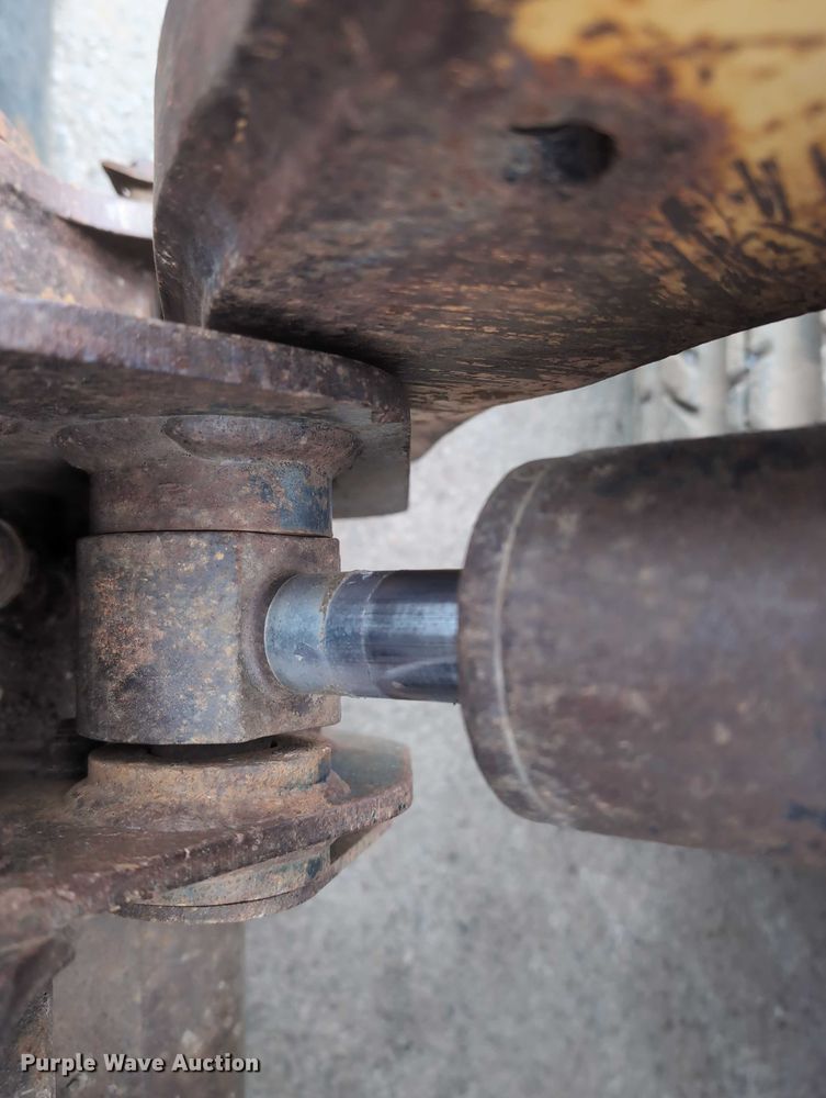 image for item EG2722 2007 Caterpillar 257B tracked skid steer loader