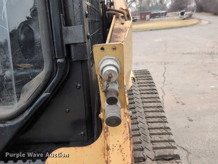 image for item EG2722 2007 Caterpillar 257B tracked skid steer loader