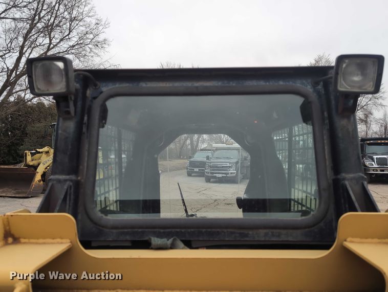 image for item EG2722 2007 Caterpillar 257B tracked skid steer loader