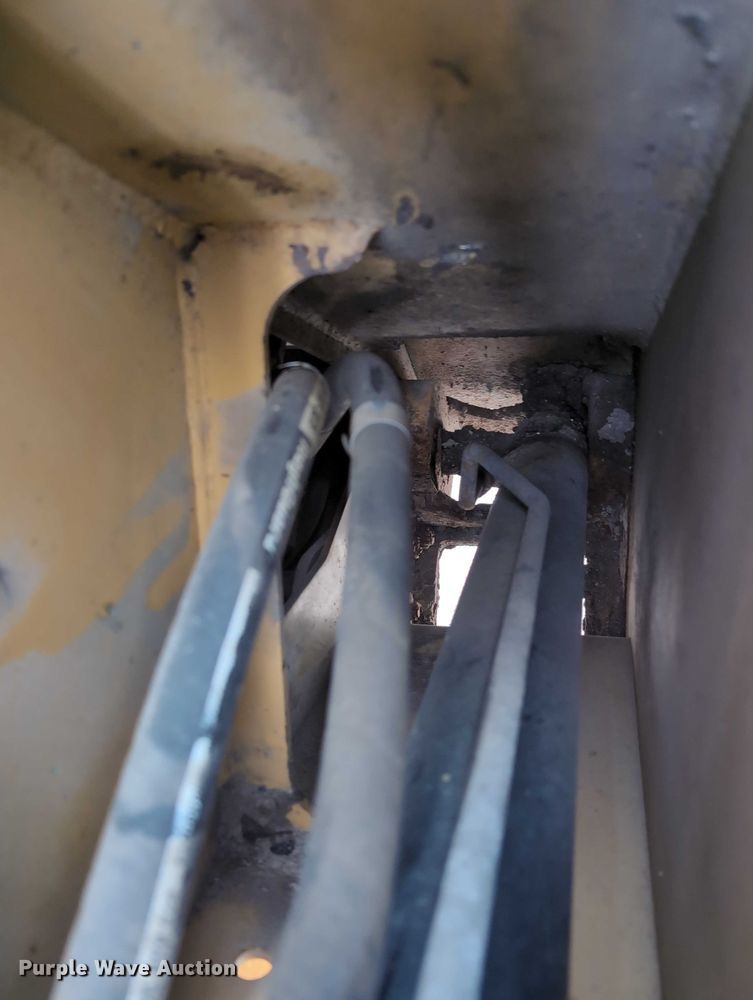 image for item EG2722 2007 Caterpillar 257B tracked skid steer loader