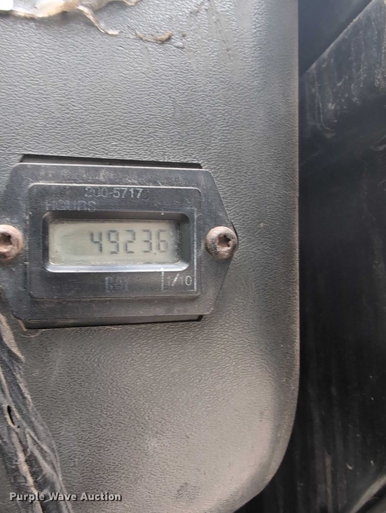 image for item EG2722 2007 Caterpillar 257B tracked skid steer loader