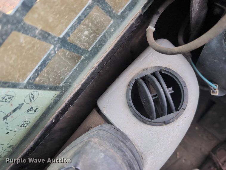 image for item EG2722 2007 Caterpillar 257B tracked skid steer loader