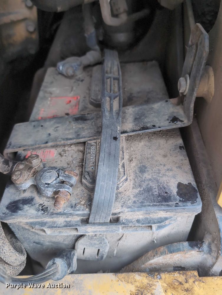 image for item EG2722 2007 Caterpillar 257B tracked skid steer loader