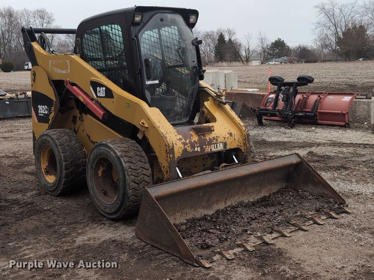 image for item EG2726 2013 Caterpillar 262C2 skid steer loader