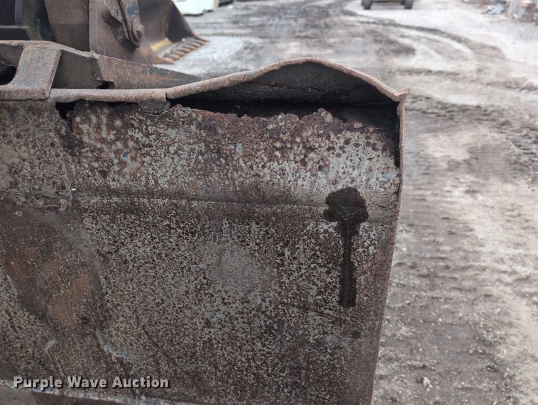 image for item EG2726 2013 Caterpillar 262C2 skid steer loader