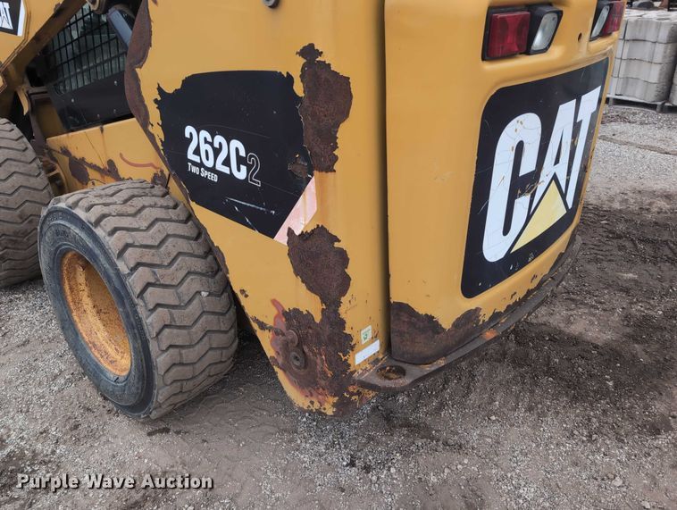 image for item EG2726 2013 Caterpillar 262C2 skid steer loader